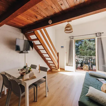 Le Telemaque Aparthotel