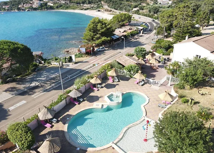 Le Telemaque Aparthotel 3*